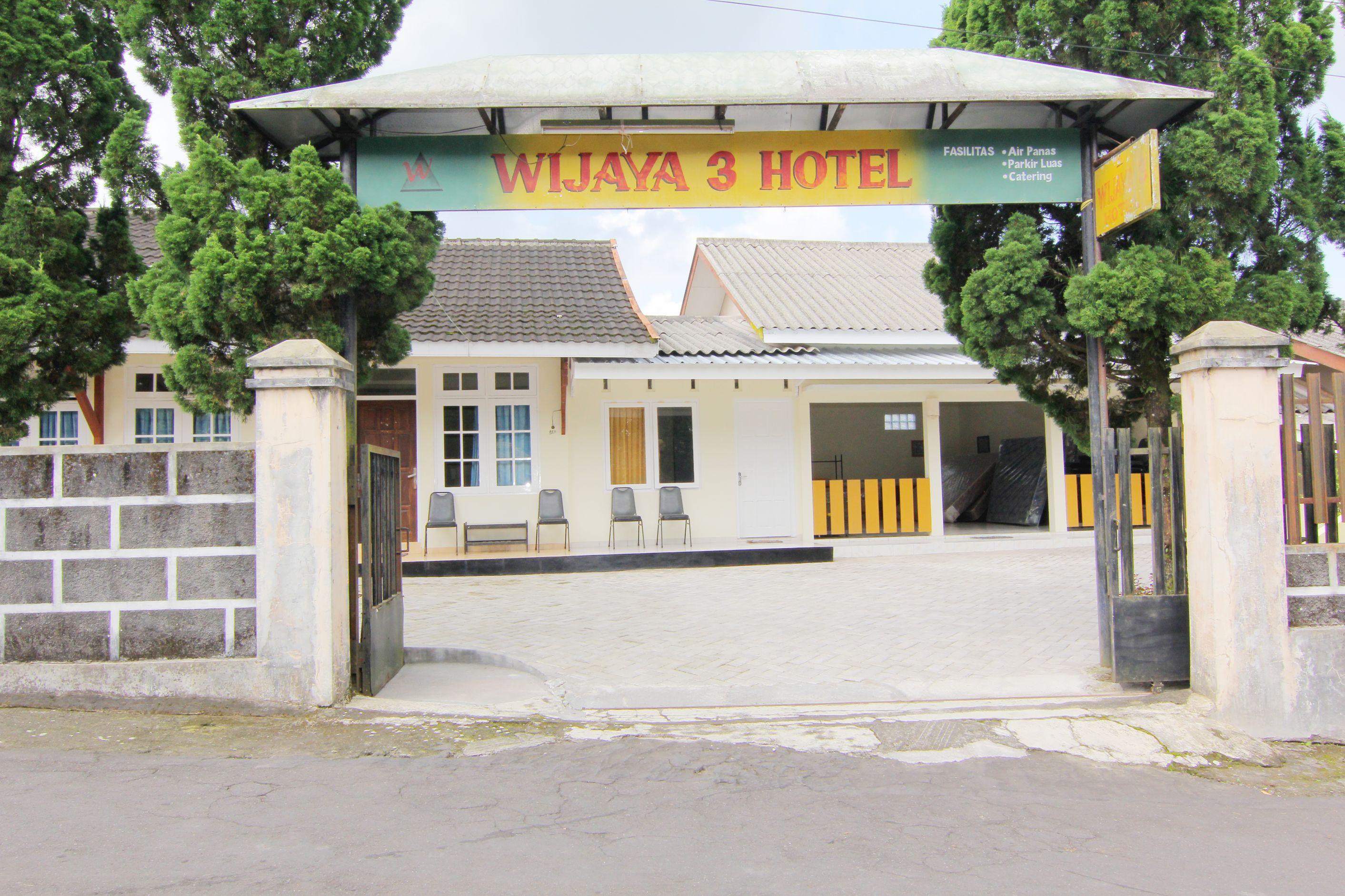 Hotel Wijaya 3 Kaliurang Eksteriør billede